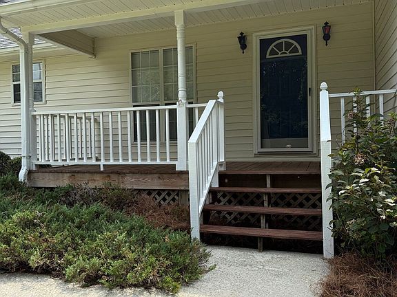 3rd image of 4402 Nub Garland Rd