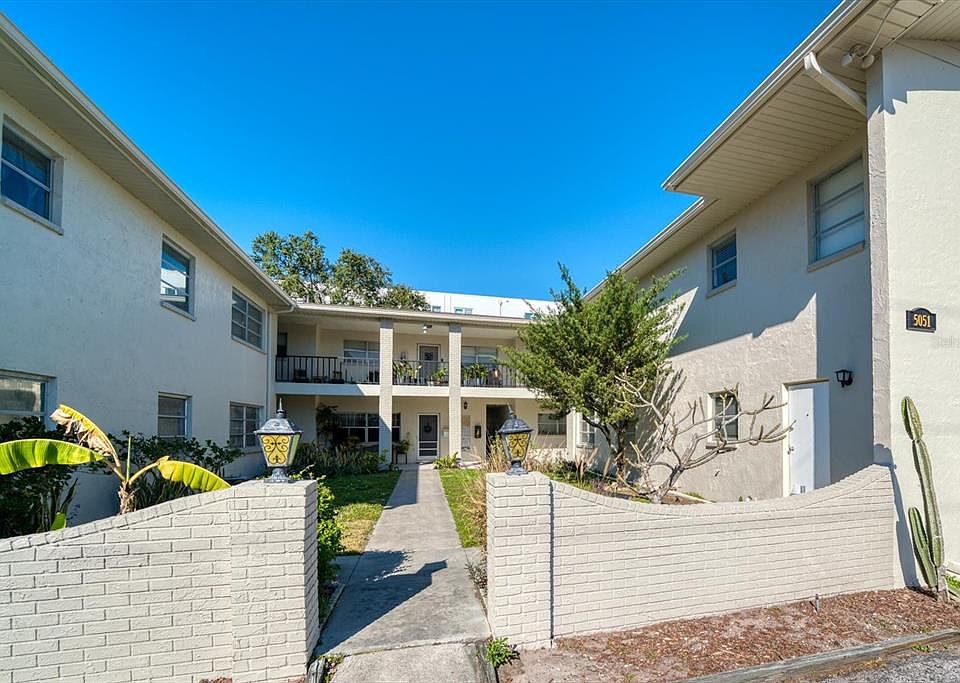 1st image of 5051 75TH AVENUE N #9