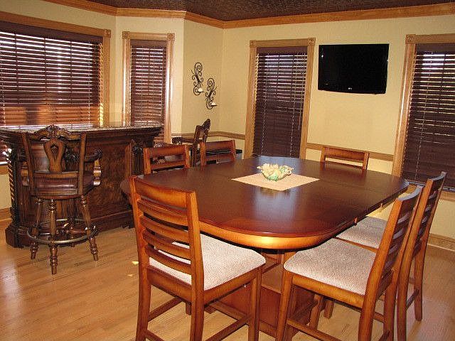 Dining Room/Bar