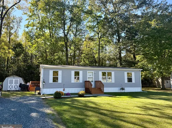 35596 Woods Ave, Laurel, DE 19956