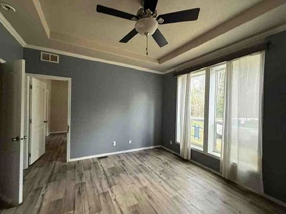 Additional Living Room