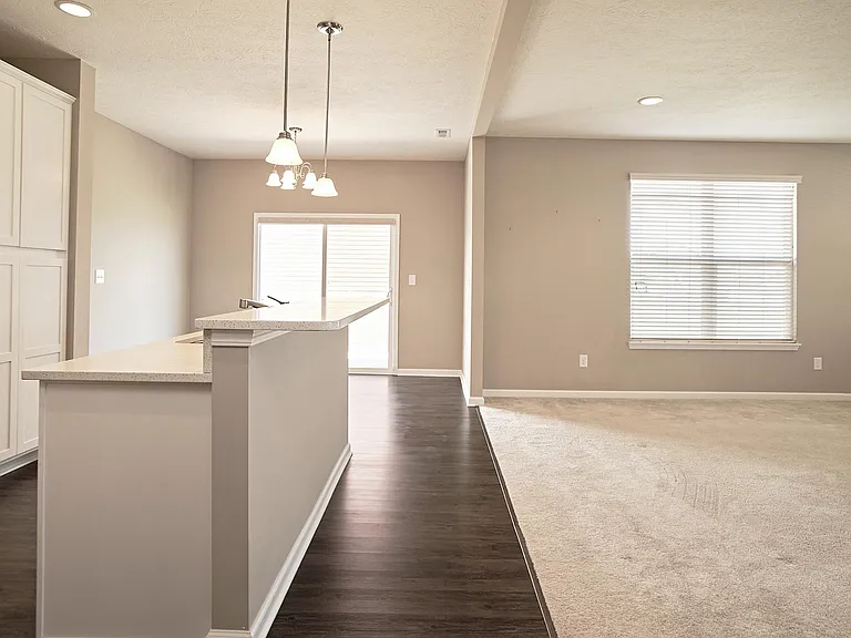 8709 Rowling Way — Photo 30