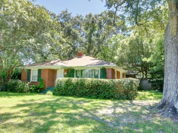 1101 E Lakeview Ave, Pensacola, FL 32503