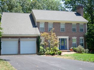 1389 River Brook Ct, Charlottesville, VA 22901