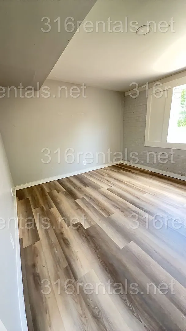 Forest Park Apartments — Photo 4