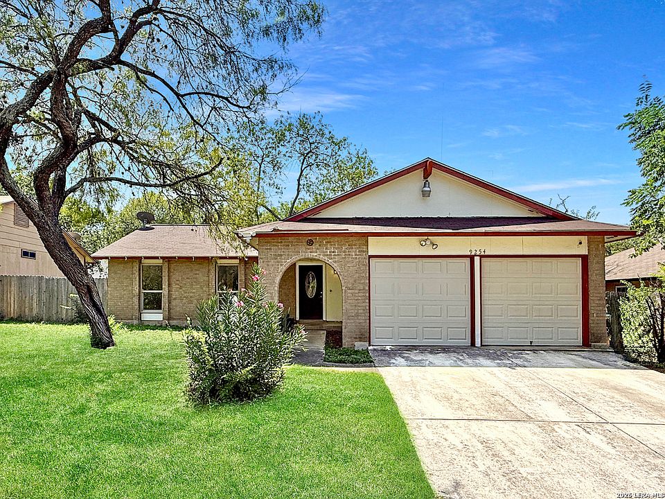 1st image of 9254 Ridge Town