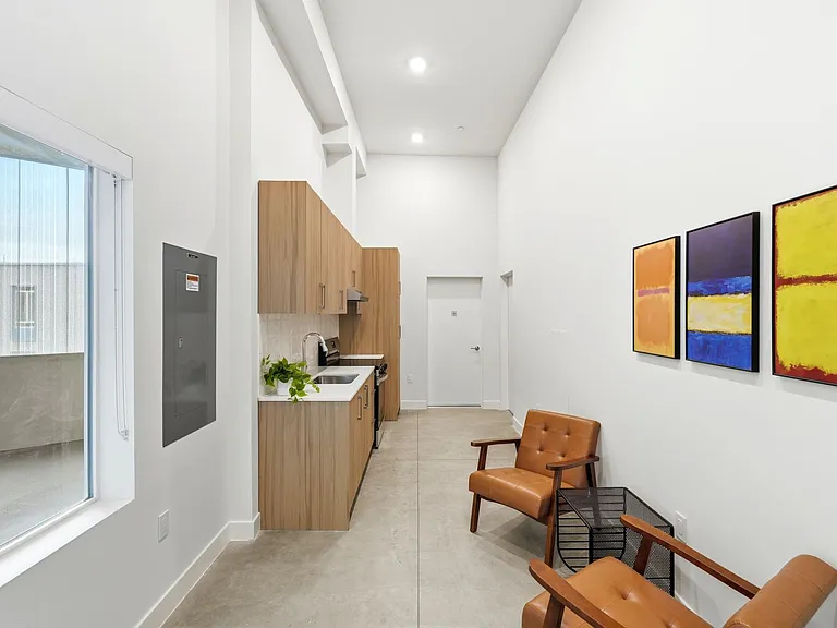 Step Designer Studio Community Living — Photo 108