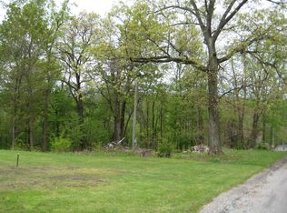 E Dushane Ave, Connellsville, PA