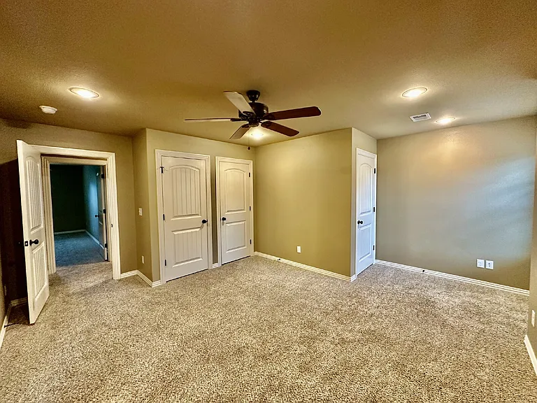 186 Old Farmington Rd — Photo 47