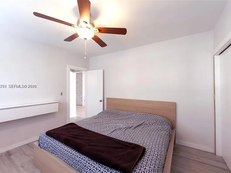 7845 NE Bayshore Ct #8 — Photo 15