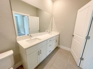 211 Bedford Dr #A, Kissimmee, FL 34758