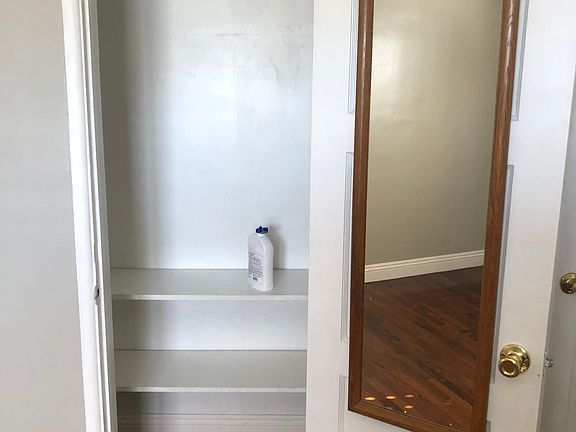 5th image of 1527 E 121st St #1