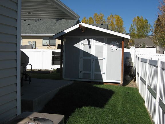 5th image of 3835 Avenue D
