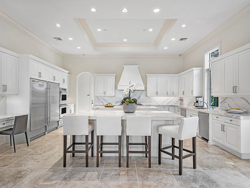 1st image of 16193 Bridlewood Cir