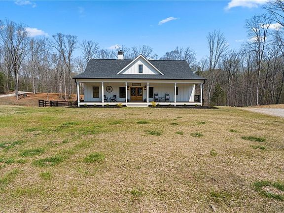 4th image of 211 Cowart Rd