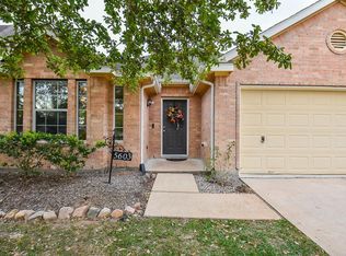 5603 Savannah Woods Ln, Rosharon, TX 77583
