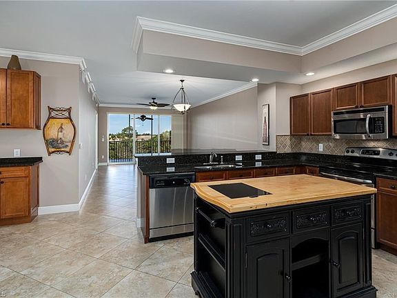 4th image of 28700 Trails Edge Blvd Unit 401