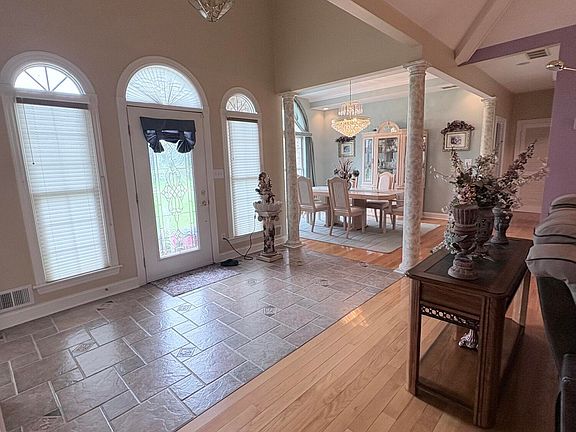 5th image of 15815 Crystal Valley Way