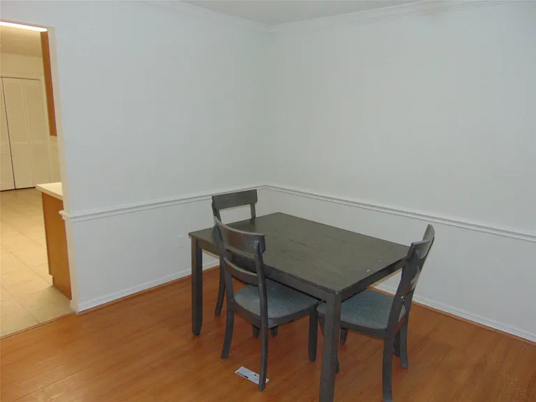 8603 Rustling Leaves Dr — Photo 14
