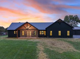 260 Shannon View Rd, Johnson City, TN 37615