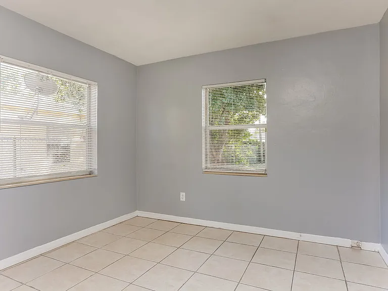 1505 N Andrews Ave — Photo 11