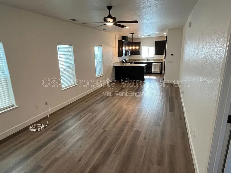 5078 Palisade Ave — Photo 4