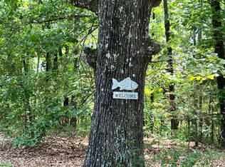 112 N Walnut Springs Dr, Cape Fair, MO 65624