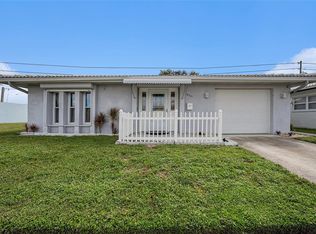 10361 Larchmont Pl N, Pinellas Park, FL 33782