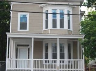 654 Cranston St, Providence, RI 02907