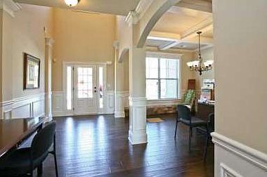 4th image of 587 Wrenhaven Ct