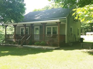 62 Wilsonville Rd, North Grosvenordale, CT 06255