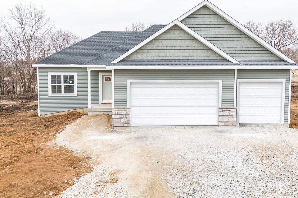 1st image of 416 Ridge Court