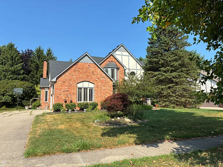 6187 Country Ridge Dr — Photo 1
