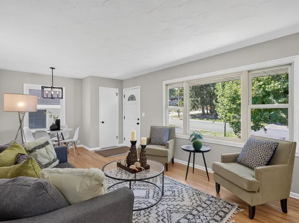 7070 Claude Ave, Inver Grove Heights, MN 55076