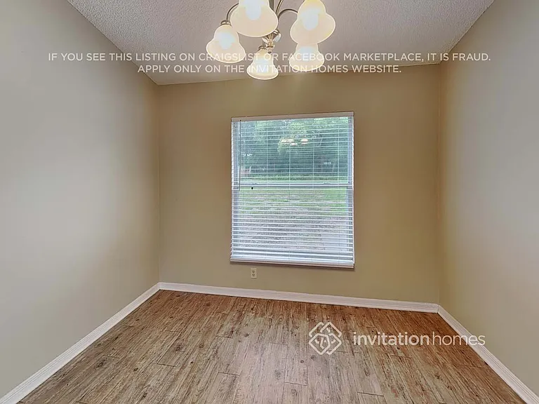 2624 Lake Jackson Cir — Photo 6