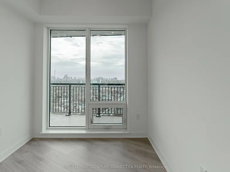 1185 Dupont St #1607 — Photo 10