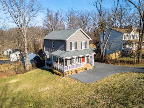 301 Rollason Dr, Front Royal, VA 22630