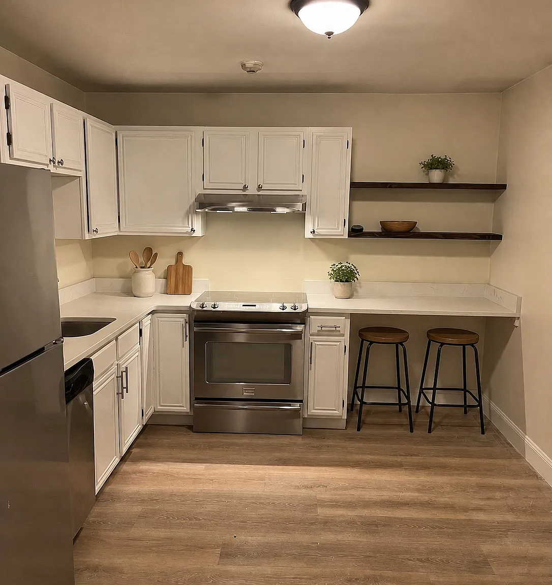 1 bed, 800 sqft, $1,600 — Photo 4