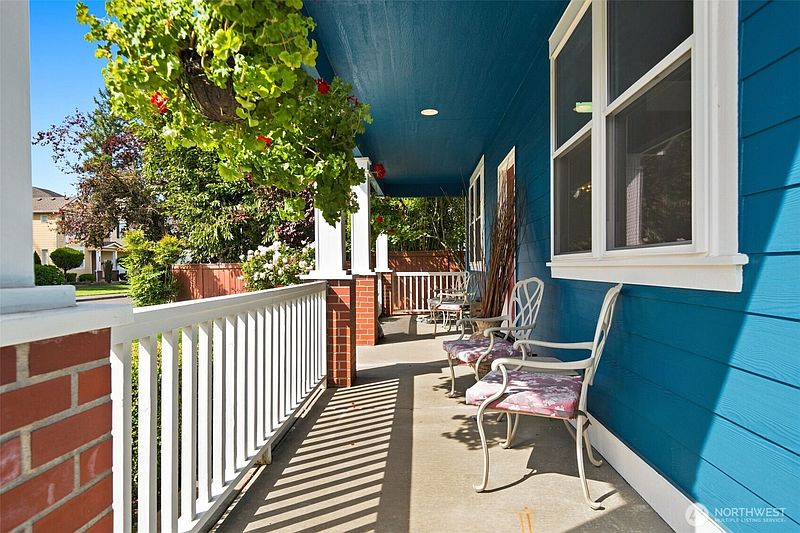 3rd image of 2309 SE 187th Avenue