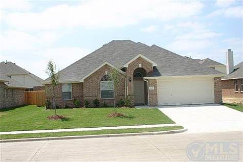 1st image of 1015 Fair Oaks Dr