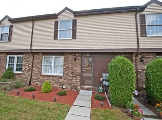 102 Ligonier Ct, New Kensington, PA 15068