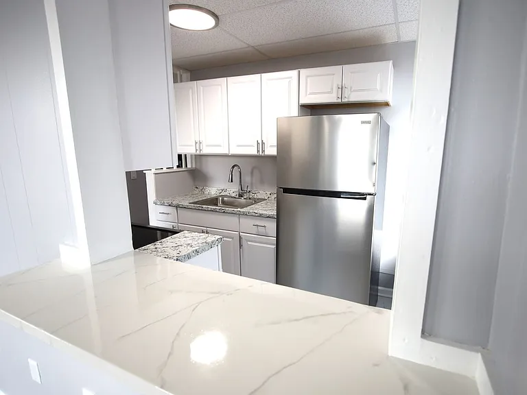 3 Orchard Street — Photo 2