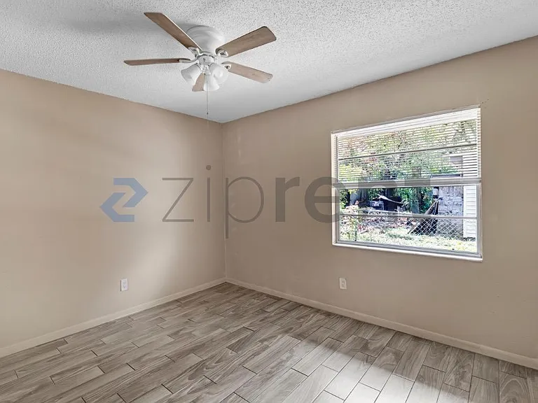8117 N Mulberry St #B — Photo 8