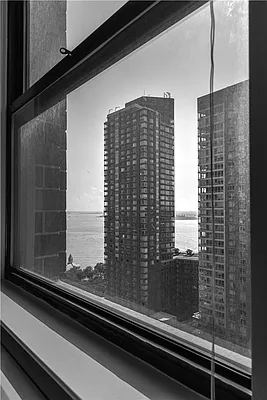 Rented by 212 Consulting Corp | media 17