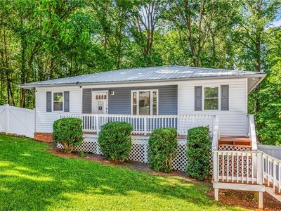 4429 Bryn Mawr Ln, Winston Salem, NC, 27103