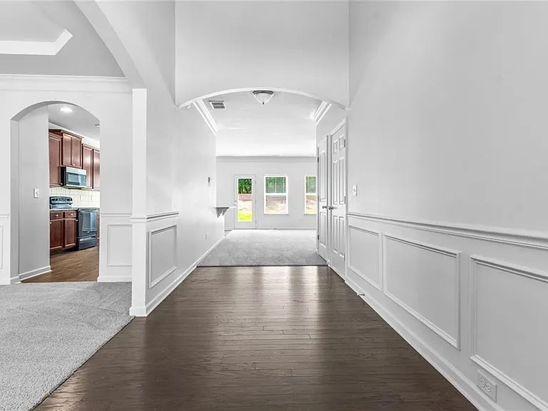 1061 Blind Brook Cir — Photo 3