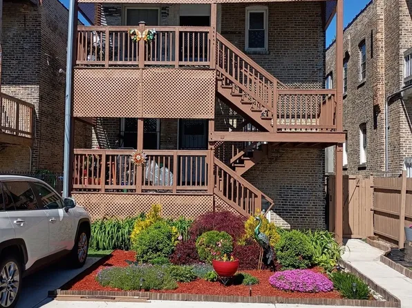739 N Trumbull Ave, Chicago, IL 60624