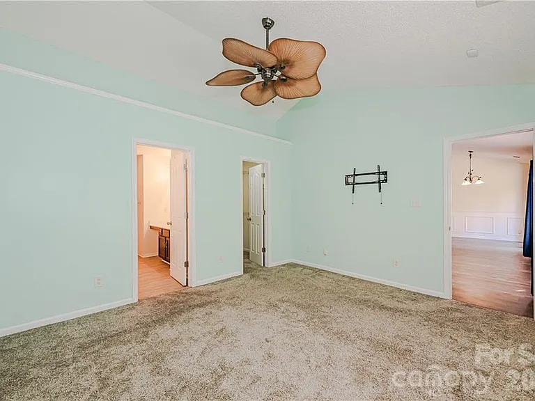 12819 Slade Castle Ct — Photo 15