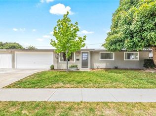 238 Rose Ln, Costa Mesa, CA 92627