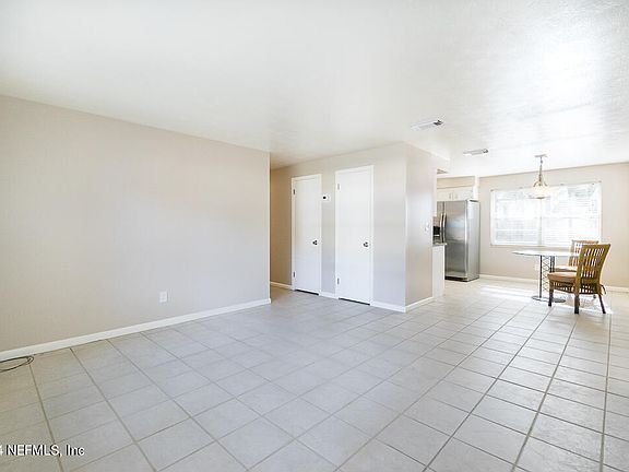 5th image of 1226 CAPE CHARLES Avenue